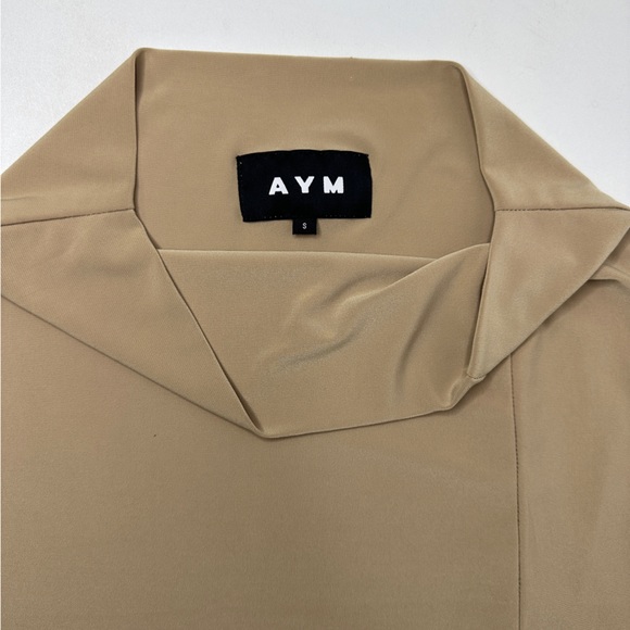 AYM Khaki Tan Stretchy Mini skirt with slit Size Small‎ - Picture 5 of 9